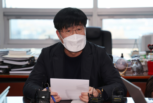 국민의당 이태규 총괄선대본부장이 23일 국회 의원회관에서 