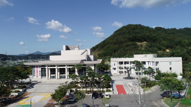 성주군 문화예술회관 전경.