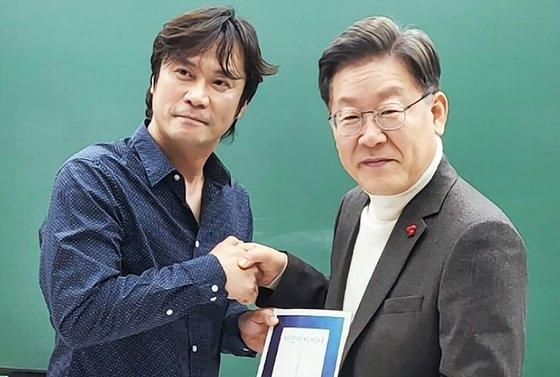 이재명 더불어민주당 대선 후보에 대한 지지를 공개적으로 선언한 역사 유튜버 황현필 씨 . 유튜브 