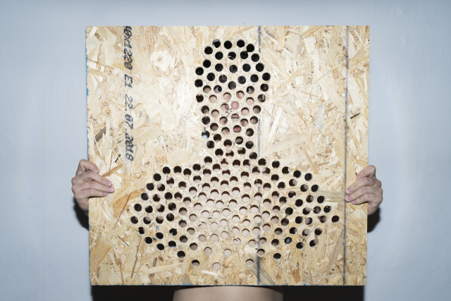 김민제, Dead Ringer, Pigment Print, 60x90cm, 2021.