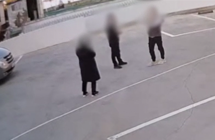 부산 구포동 50대 부부 흉기 살해 사건 당시 현장 CCTV 사진. 부산경찰청 제공