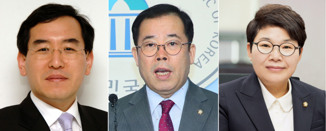 윤석열 대통령 당선인의 대통령직인수위원회(인수위)는 17일 인수위 경제2분과 간사에 이창양 카이스트 교수, 과학기술교육 간사에 박성중 의원, 사회복지문화 간사에 임이자 의원을 각각 임명했다. 연합뉴스