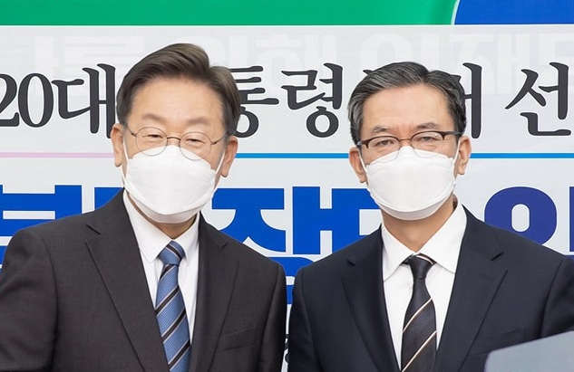 이재명, 정성호. 정성호 더불어민주당 국회의원 페이스북