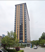 캐나다 벤쿠버 에 자리한 브리티쉬 컬럼비아대 기숙사 브록 커먼스(BROCK COMMONS). 18층에 높이가 53m이 건물은 구조용 집성판(CLT) 목조로 2016년에 완공 했다. 사진= 구글어스 캡쳐