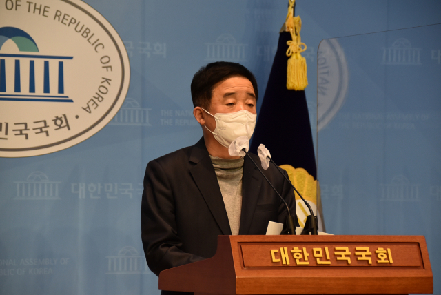 국회 교육위원회 소속인 강득구 의원(더불어민주당, 안양만안)은 지난 21일 오전 11시 국회 소통관에서 기자회견을 열었다. 강득구 의원실 제공