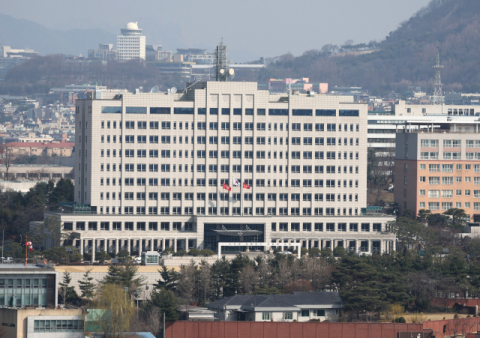 윤석열 대통령 당선인이 서울 용산 국방부 청사로 대통령 집무실 이전을 추진하면서 공직사회 전반의 공관 과잉 문제가 수면 위로 떠오르고 있다. 연합뉴스