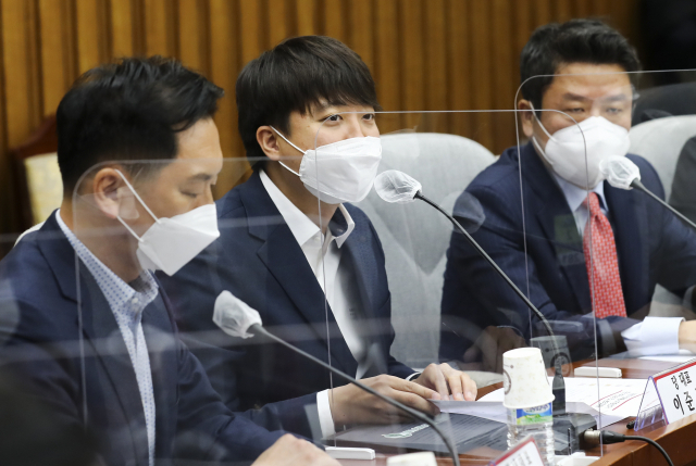 국민의힘 이준석 대표가 22일 서울 여의도 국회에서 열린 국민의힘 시도당위원장 연석회의에서 발언하고 있다. 연합뉴스