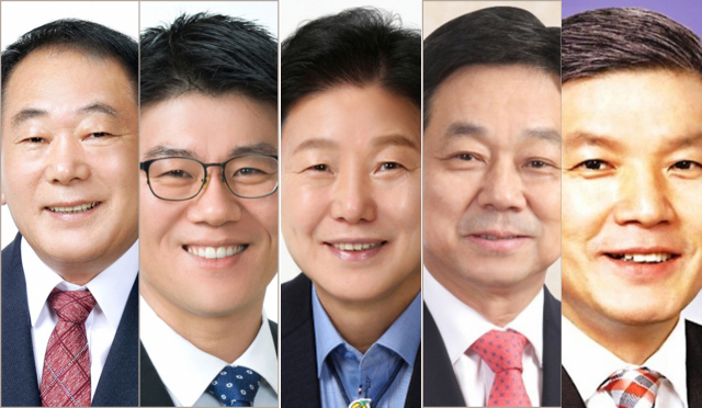 (왼쪽부터) 김경호, 이강태, 이병환, 전화식, 정영길