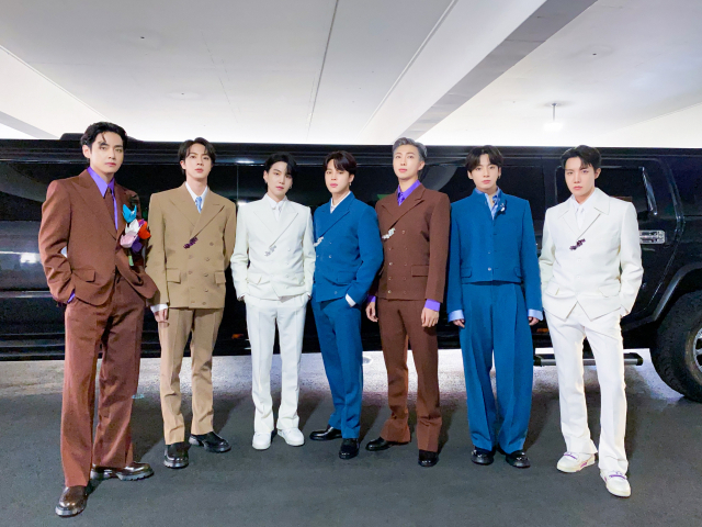 제64회 그래미 시상식에 참석한 그룹 방탄소년단(BTS). 연합뉴스