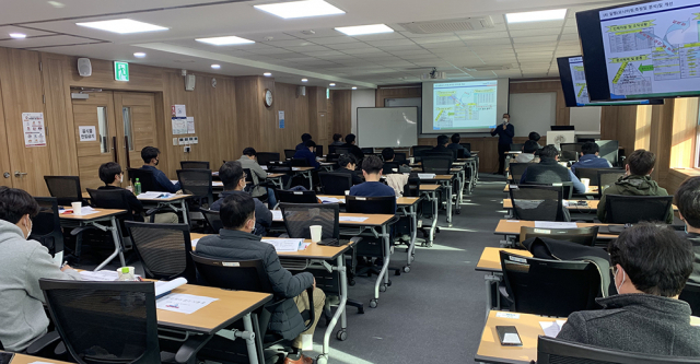 영남대 중소기업HRD사업단의 자동차부품 제조업체 재직자 대상 부품품질과정 교육훈련 모습. 영남대 제공