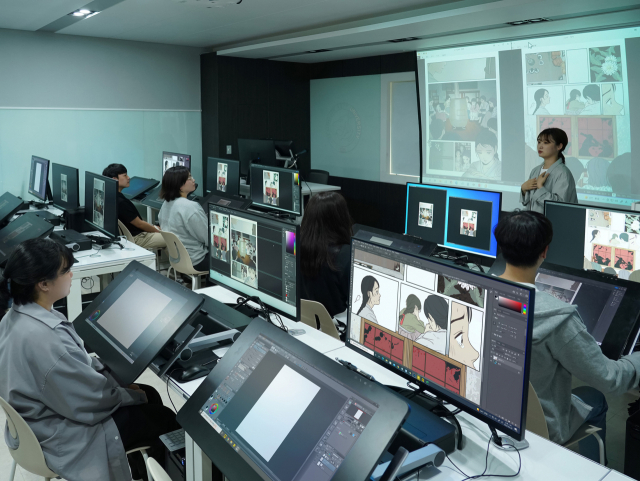 영진전문대 만화애니메이션과의 수업 모습. 영진전문대 제공