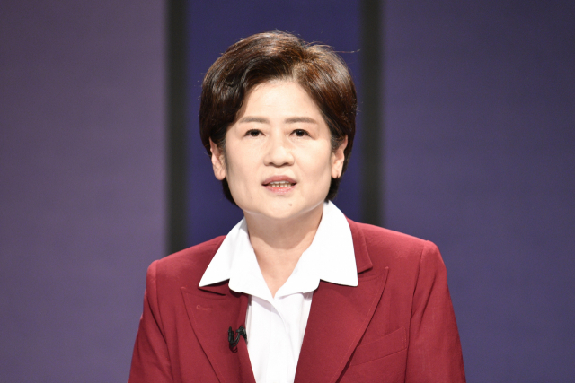 강은희 대구시교육감 후보가 23일 TBC대구방송에서 열린 대구시선거방송토론위원회 주관 제8회 전국동시지방선거 대구시교육감 후보자 토론회에서 발언하고 있다. 김영진 기자 kyjmaeil@imaeil.com
