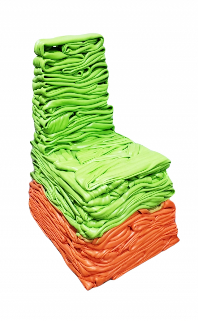 강영민, PLATUBO AFF Chair, 2021, PVC, 83x55x45cm (2). 대구신세계갤러리 제공