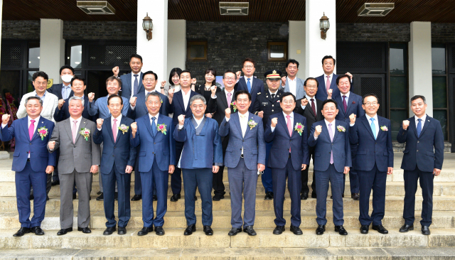 경북문화관광공사가 7일 경주 보문단지 육부촌 대회의장에서 창립 10주년 기념식을 가졌다. 경북문화관광공사 제공