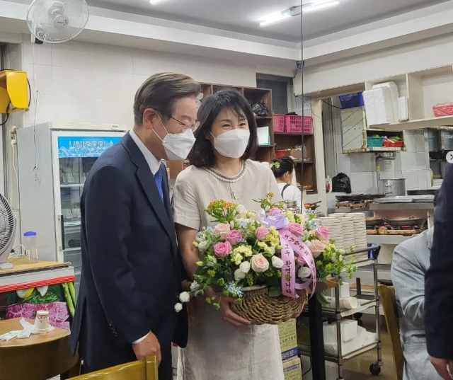 이재명 더불어민주당 의원, 이 의원 부인 김혜경씨. 석정규 인천시의원 인스타그램 캡처