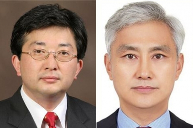 윤석열 대통령이 22일 기상청장에 유희동(왼쪽) 기상청 차장을, 방위사업청장에 엄동환 국방과학연구소 방위산업 기술지원센터장을 임명했다. 2022.6.22. 대통령실 제공