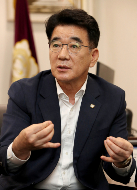 이석화 변호사, 대한변협 대의원 총회 의장 선출…집행부에 큰 힘 싣겠다