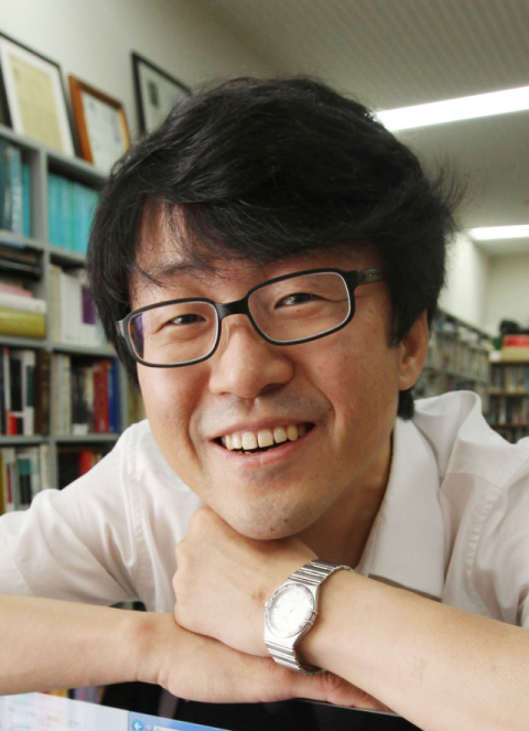 [이인화의 온고지신] 이끼와 함께, 이주배경인과 함께