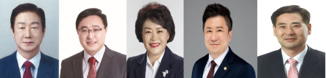 제9대 대구시의회 전반기 상임위원장단. 왼쪽부터 임인환(기획행정), 김재우(문화복지), 이태손(경제환경), 김지만(건설교통), 이동욱(교육) 위원장. 대구시의회 제공.