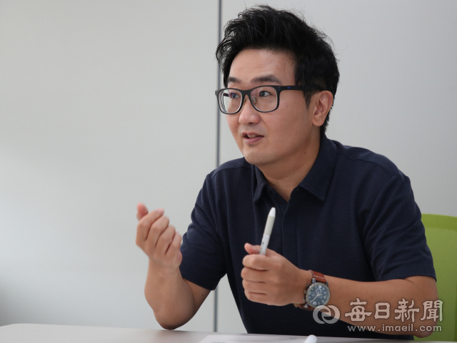 손기원 하트퍼드 대학교 전자컴퓨터공학과 교수가 6일 대구 중구 매일신문사에서 인터뷰를 하고 있다. 안성완 기자 asw0727@imaeil.com