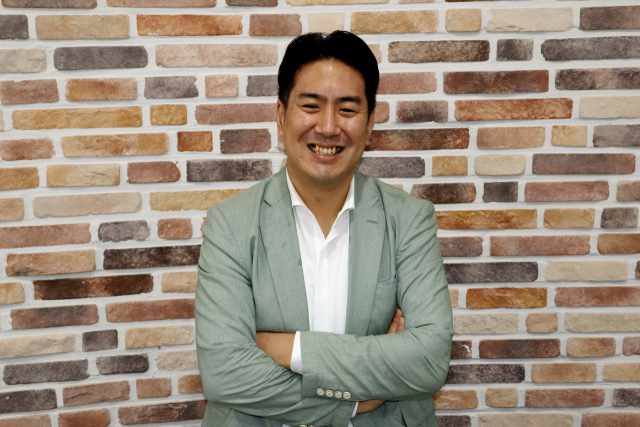13일 대구 수성구 고산도서관에서 만난 장동선 박사. 이화섭 기자.