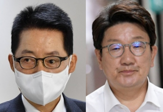 박지원 전 국정원장, 권성동 국민의힘 당 대표 직무대행 겸 원내대표. 연합뉴스
