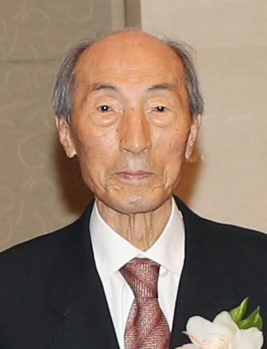 고 삼여재 김태균 선생