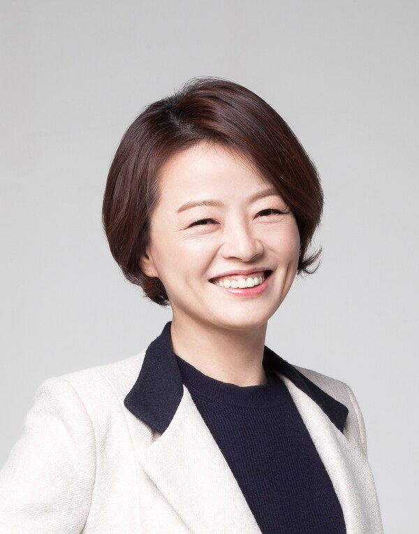 진선미 의원