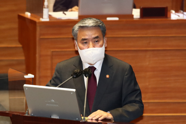 이종섭 국방부 장관이 25일 오후 국회에서 열린 정치·외교·통일·안보 분야 대정부질문에서 답변하고 있다. 연합뉴스