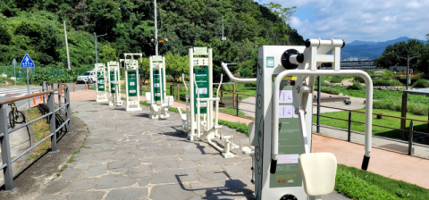 3일 오전에 찾은 대구 수성구의 한 산책로. 대구 지역 제품과 타 지역 제품이 함께 설치돼 있었지만, 이용하는데 큰 차이를 느끼긴 힘들었다. 심헌재 기자