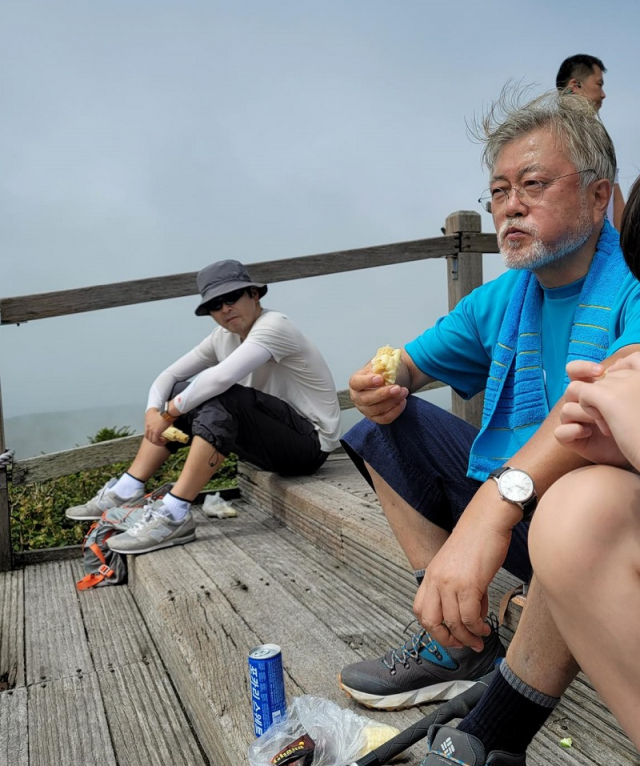 탁현민 전 청와대 의전비서관 페이스북