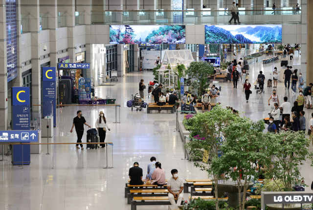 5일 오후 영종도 인천국제공항 제1여객터미널 입국장. 연합뉴스