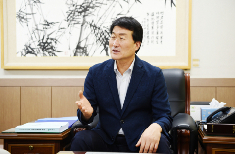 [경북 시군의회 의장에게 듣는다] 박수현 군위군의회 의장 