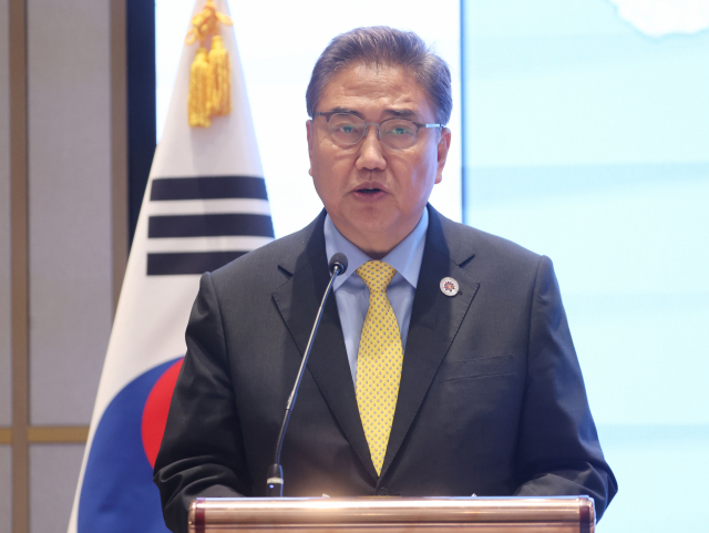 동아시아정상회의(EAS), 아세안지역안보포럼(ARF) 등 아세안 관련 외교장관 회의를 마친 박진 외교부 장관이 5일(현지시간) 오후 캄보디아 오크우드 프리미어 프놈펜 호텔에서 기자간담회를 하고 있다. 연합뉴스
