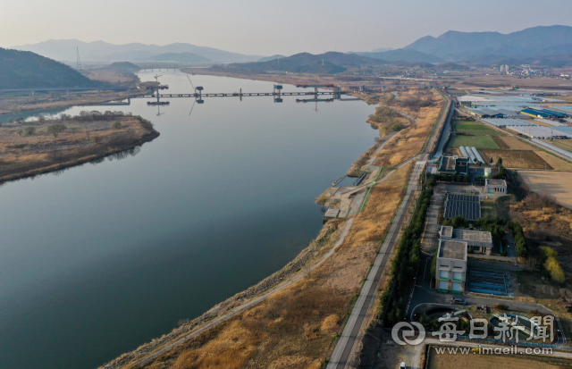 구미시 해평면 상공에서 바라본 낙동강과 해평취수장 모습. 매일신문 DB