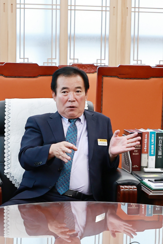 권태준 제9대 청송군의회 전반기 군의장. 청송군의회 제공