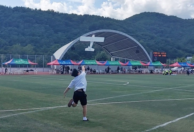 경운대 총장배 전국 청소년 자작모형항공기 경진대회가 열리고 있다. 경운대 제공