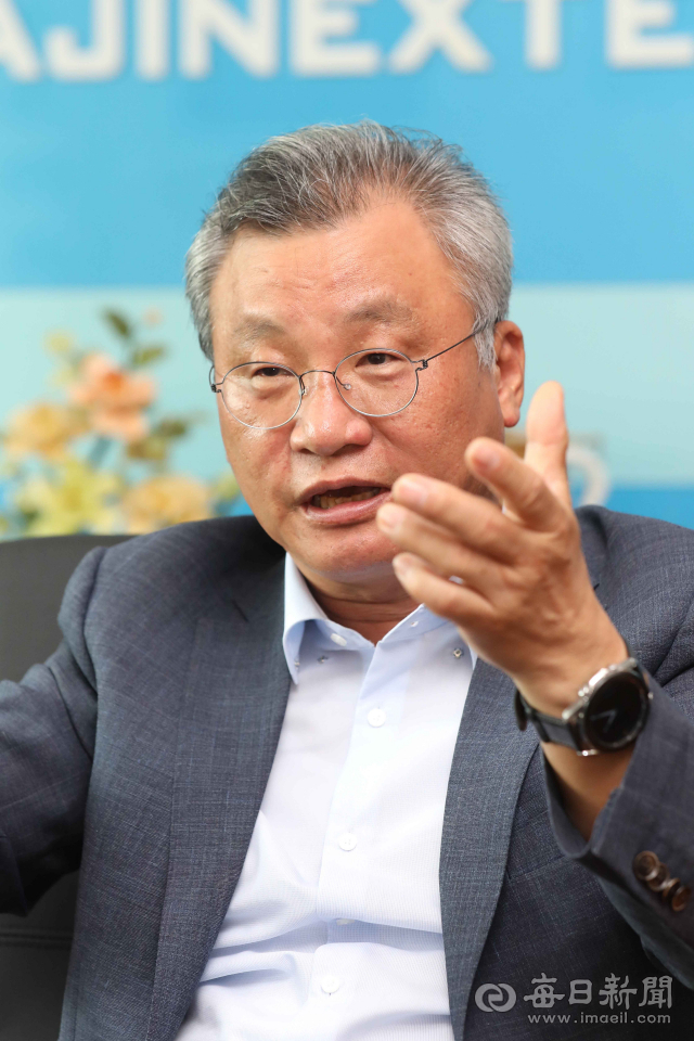 대구 성서산업단지 내 로봇 전문기업 ㈜아진엑스텍 본사에서 만난 김창호 대표이사는 