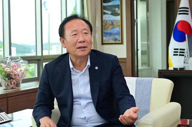 박현국 봉화군수. 봉화군 제공