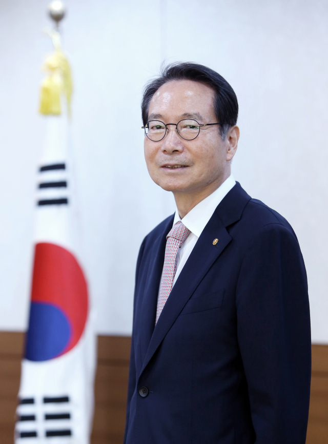 핵 이외에 북핵 대응책이 없다고 역설하는 신상태 회장. 이무성 객원기자