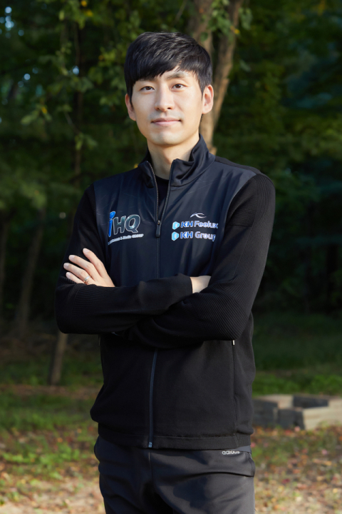 제57회 전국 남녀 종목별 스피드스케이팅 선수권 대회 5,000m 우승으로 태극마크를 달게 된 이승훈. IHQ 제공
