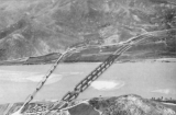 1950년 8월 3일 북한군의 남하를 저지하기 위해 폭파된 왜관철교. 다부동전적기념관 제공