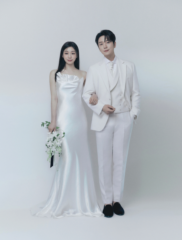 김연아·고우림 웨딩 화보. 올댓스포츠 제공