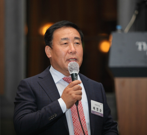 19기 동기회 초대회장 배영순 대표