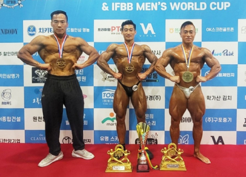 안동 보디빌딩 3인방 '영주 IFBB 월드컵' 금메달 싹쓸이