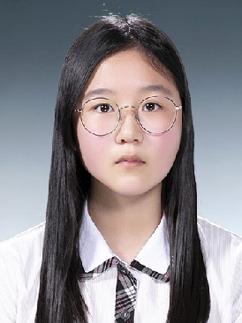 운문 중등부 장원 최예진 학생.