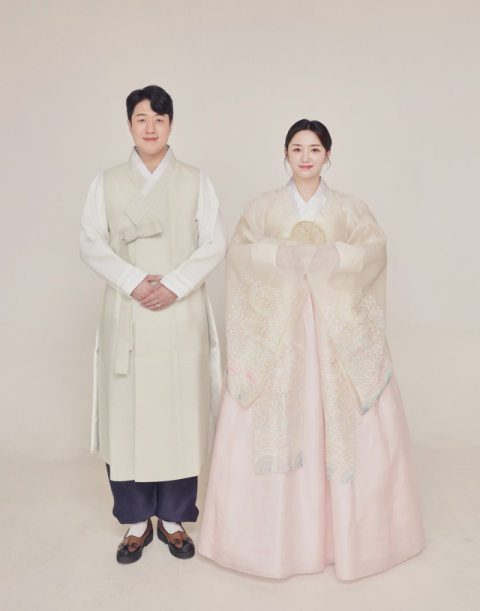 [화촉] 이용우(전 문경시 건축과장)씨 아들 동민 군 11월27일 결혼
