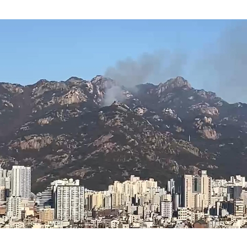 서울 북한산 산불. 연합뉴스