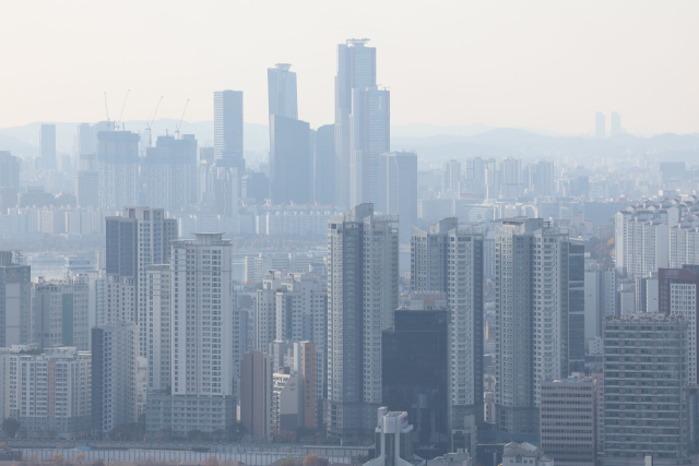 최근 집값이 급락하며 실거래가보다 공시가격이 높은 