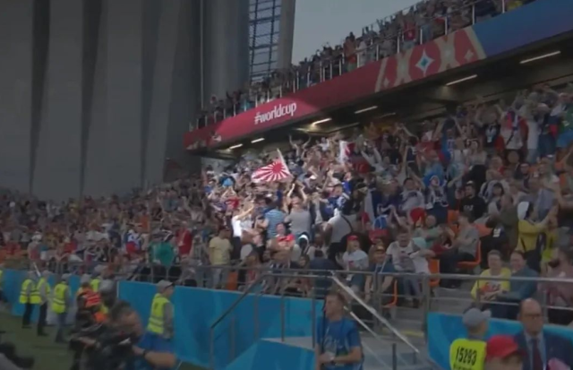 서경덕 성신여대 교수는 21일 열린 2022 FIFA 카타르 월드컵에서 욱일기 응원 장면을 목격하면 즉각 제보해달라고 네티즌들에게 요청했다. 서 교수 인스타그램 캡처